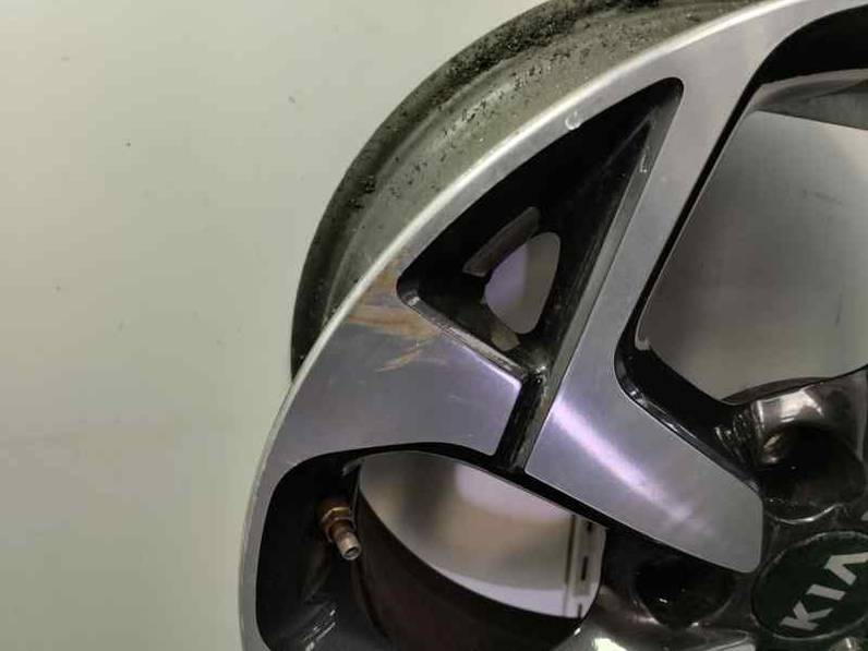 LLANTA KIA SPORTAGE 2021 1.6 T-GDI 132 CV (132 CV)