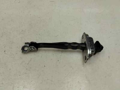 RETENEDOR PUERTA NISSAN MICRA V 2019 1.0 LTR - 74 KW (101 CV)