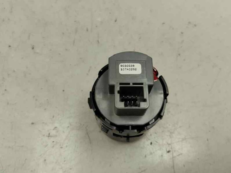 MANDO MULTIFUNCION NISSAN MICRA V 2019 1.0 LTR - 74 KW (101 CV)