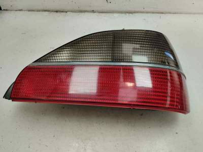 PILOTO TRASERO DERECHO PEUGEOT 306 BERLINA 3 4 5 PUERTAS 2000 2.0 HDI (90 CV)