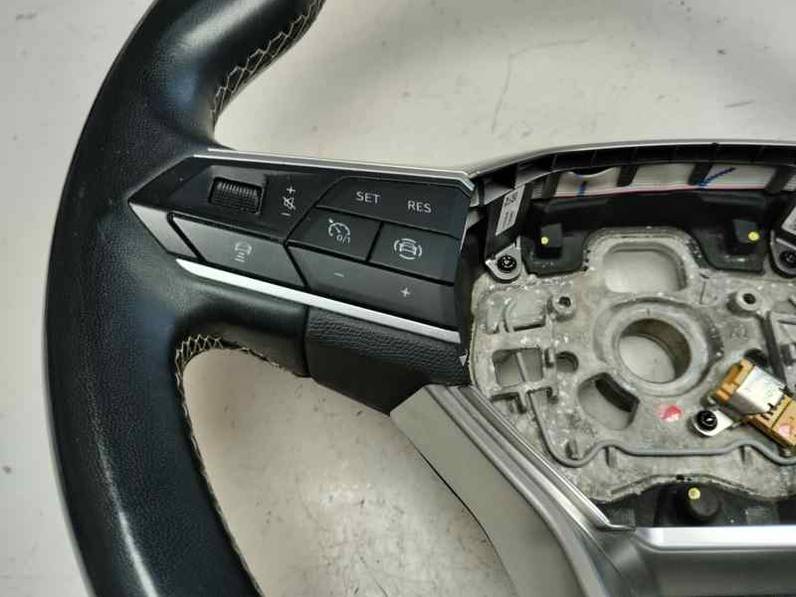 VOLANTE SEAT ARONA 2022 1.0 ECO TSI (110 CV)