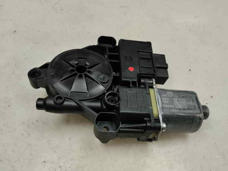 MOTOR ELEVALUNAS TRASERO IZQUIERDO SEAT ARONA 2022 1.0 ECO TSI (110 CV)