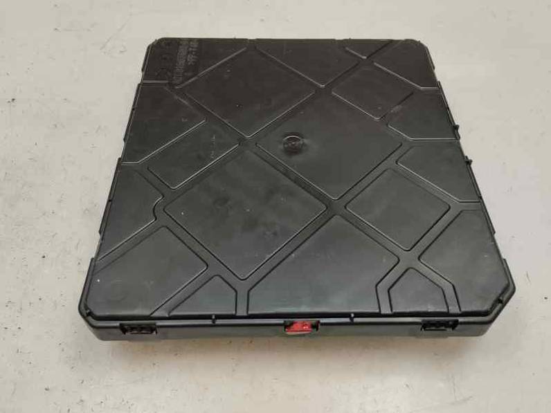 CAJA RELES FUSIBLES SEAT ARONA 2022 1.0 ECO TSI (110 CV)