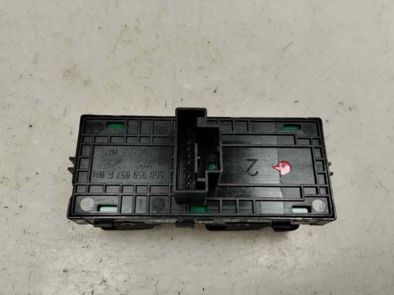 MANDO ELEVALUNAS DELANTERO IZQUIERDO SEAT ARONA 2022 1.0 ECO TSI (110 CV)