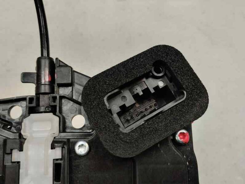 CERRADURA PUERTA DELANTERA DERECHA SEAT ARONA 2022 1.0 ECO TSI (110 CV)