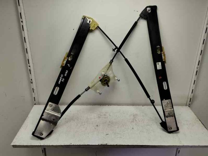 ELEVALUNAS DELANTERO DERECHO SEAT ARONA 2022 1.0 ECO TSI (110 CV)