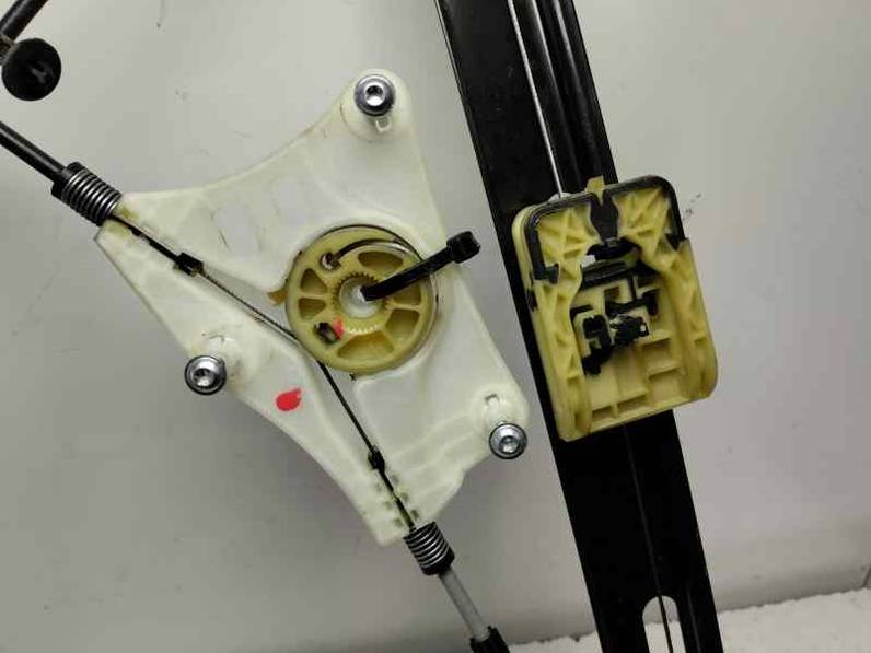 ELEVALUNAS DELANTERO DERECHO SEAT ARONA 2022 1.0 ECO TSI (110 CV)