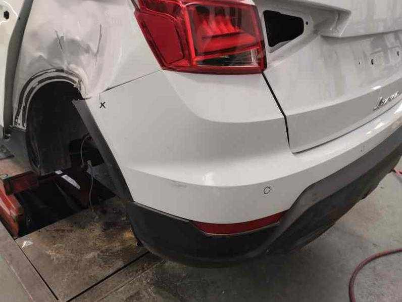 PARAGOLPES TRASERO SEAT ARONA 2022 1.0 ECO TSI (110 CV)
