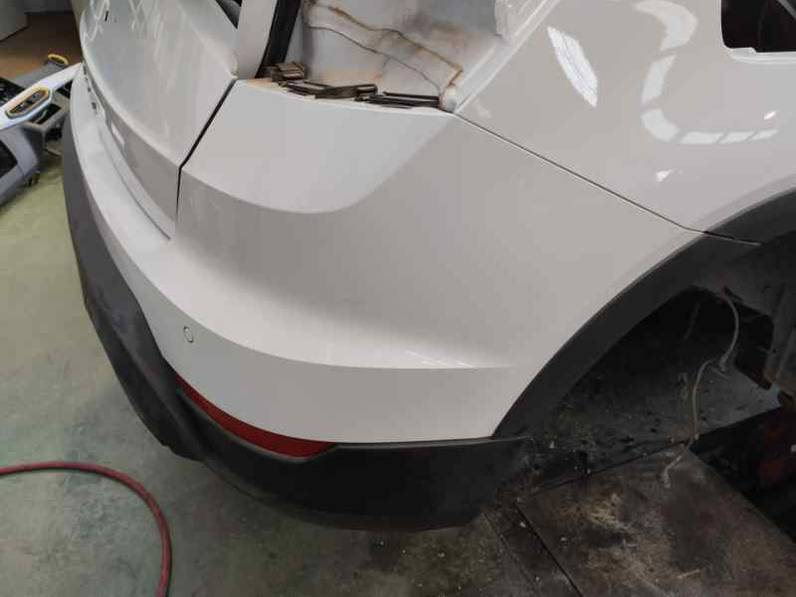 PARAGOLPES TRASERO SEAT ARONA 2022 1.0 ECO TSI (110 CV)