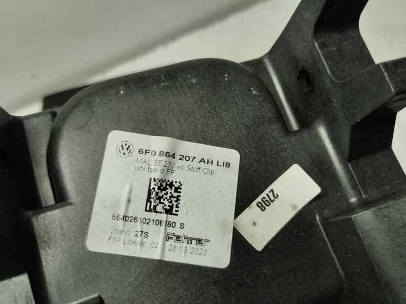 APOYABRAZOS CENTRAL SEAT ARONA 2022 1.0 ECO TSI (110 CV)