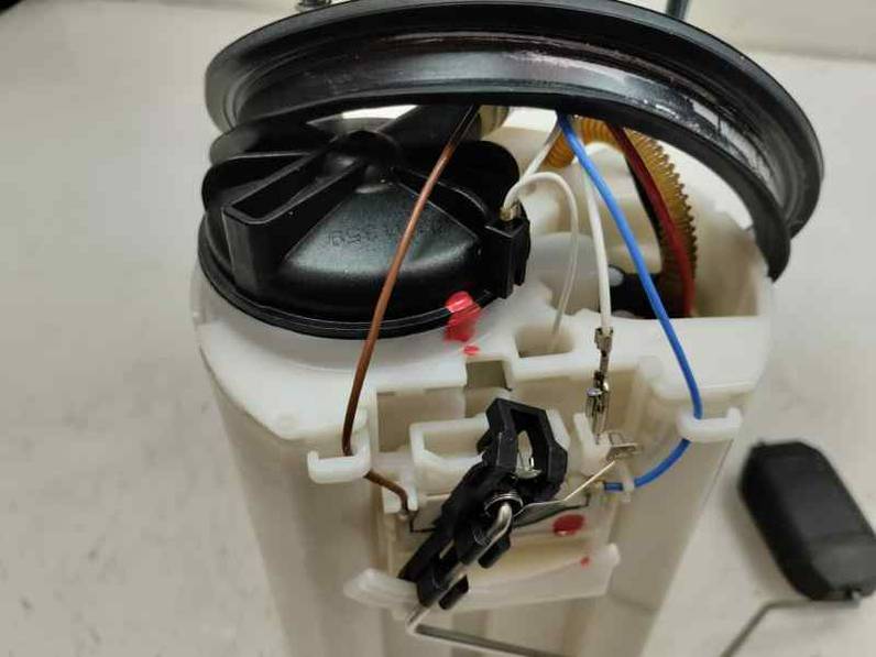 BOMBA COMBUSTIBLE SEAT ARONA 2022 1.0 ECO TSI (110 CV)