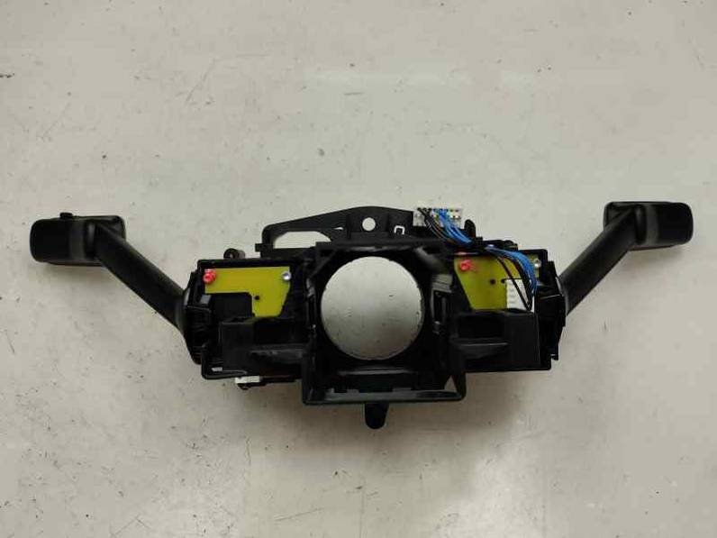 MANDO MULTIFUNCION SEAT LEON 2024 1.0 TSI / 110 CV