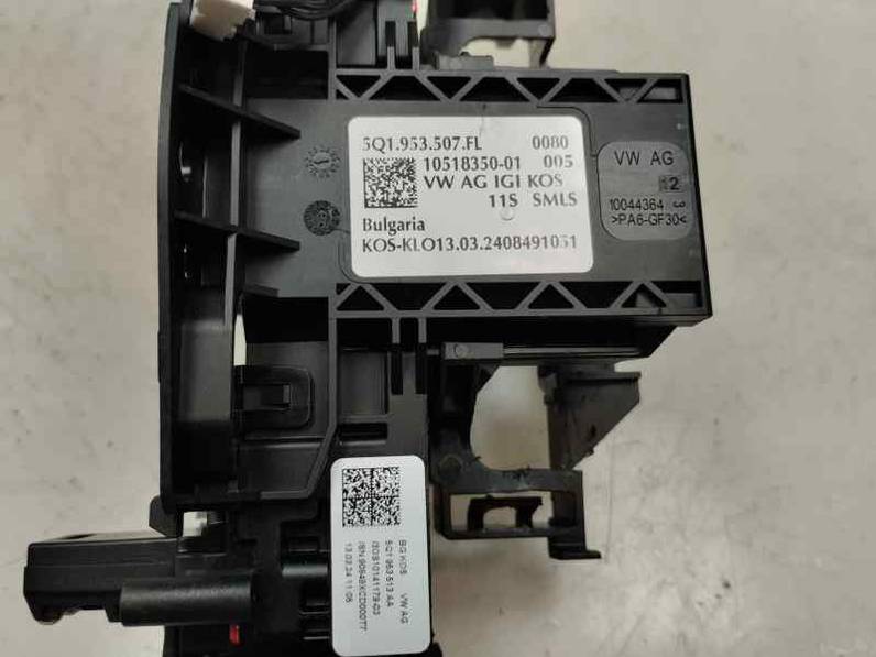 MANDO MULTIFUNCION SEAT LEON 2024 1.0 TSI / 110 CV