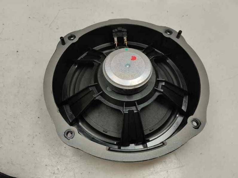 SISTEMA AUDIO RADIO CD SEAT LEON 2024 1.0 TSI / 110 CV