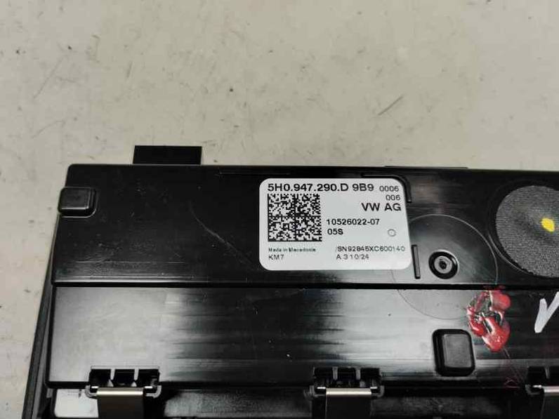 LUZ INTERIOR SEAT LEON 2024 1.0 TSI / 110 CV