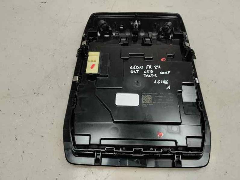 LUZ INTERIOR SEAT LEON 2024 1.0 TSI / 110 CV