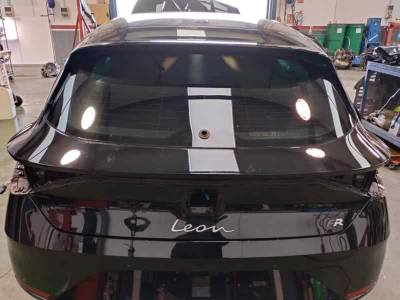 PORTON TRASERO SEAT LEON 2024 1.0 TSI / 110 CV