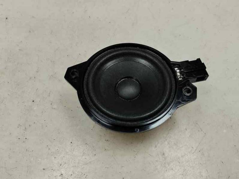 SISTEMA AUDIO RADIO CD SEAT LEON 2024 1.0 TSI / 110 CV