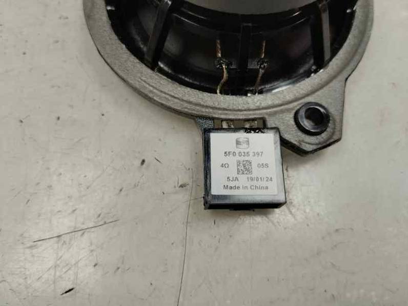 SISTEMA AUDIO RADIO CD SEAT LEON 2024 1.0 TSI / 110 CV