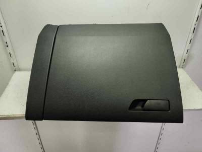 GUANTERA SEAT LEON 2024 1.0 TSI / 110 CV