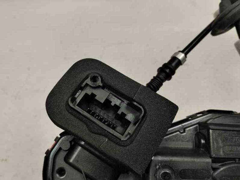 CERRADURA PUERTA TRASERA IZQUIERDA SEAT LEON 2024 1.0 TSI / 110 CV