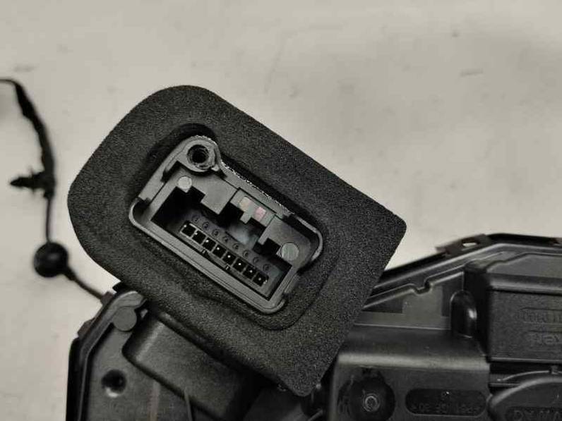 CERRADURA PUERTA DELANTERA IZQUIERDA SEAT LEON 2024 1.0 TSI / 110 CV