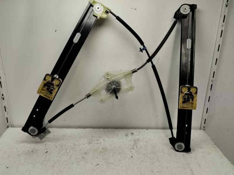 ELEVALUNAS DELANTERO IZQUIERDO SEAT LEON 2024 1.0 TSI / 110 CV