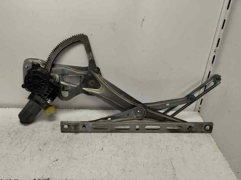 ELEVALUNAS DELANTERO IZQUIERDO MERCEDES CLASE CLK CABRIO 2001 2.3 COMPRESOR (197 CV)