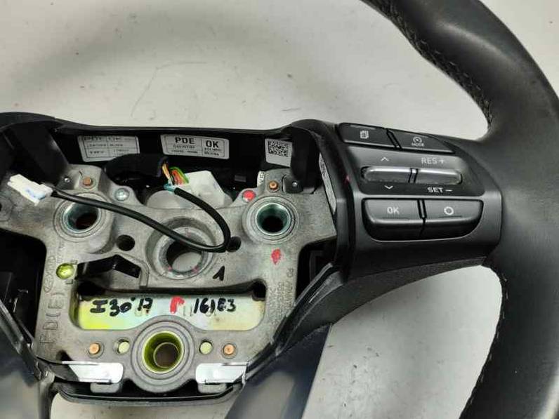 VOLANTE HYUNDAI I30 2017 1.0 LTR. - 88 KW (120 CV)