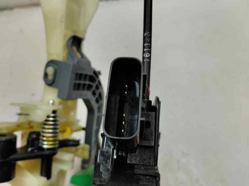 CERRADURA PUERTA DELANTERA DERECHA HYUNDAI I30 2017 1.0 LTR. - 88 KW (120 CV)