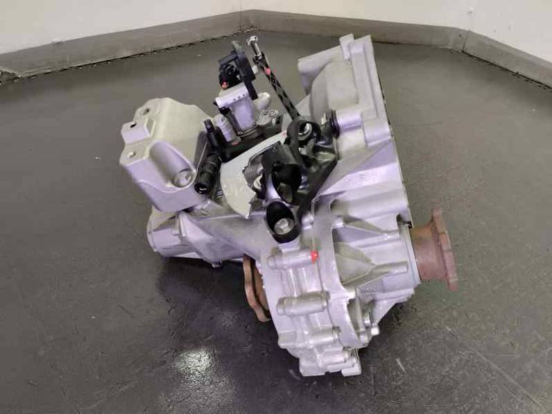 CAJA CAMBIOS SEAT LEON 2024 1.0 TSI / 110 CV