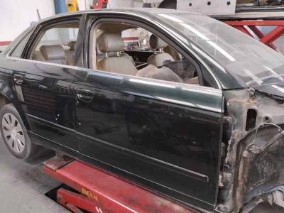 PUERTA DELANTERA DERECHA AUDI A4 BERLINA 2005 2.0 TDI 6V (140 CV)
