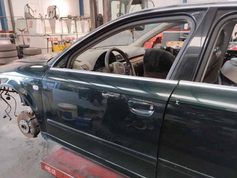 PUERTA DELANTERA IZQUIERDA AUDI A4 BERLINA 2005 2.0 TDI 6V (140 CV)