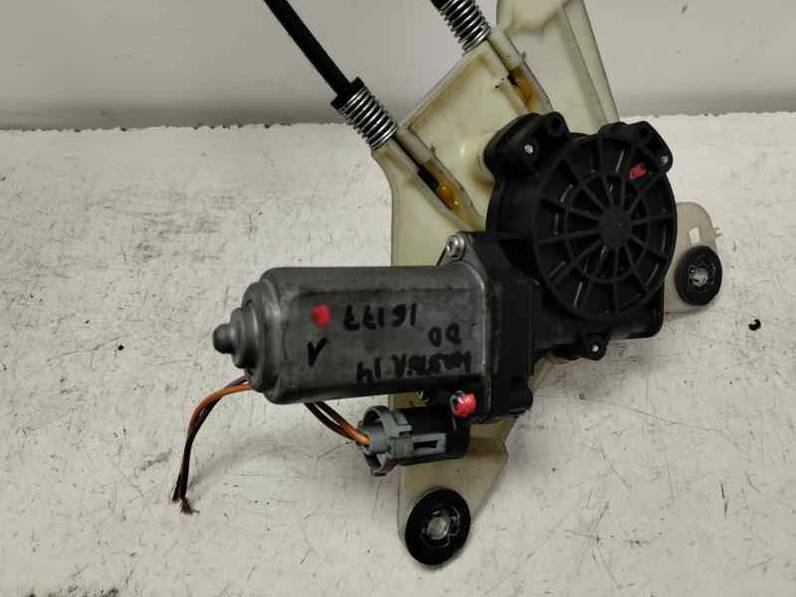 ELEVALUNAS DELANTERO DERECHO RENAULT MASTER III 2014 2.3 DCI (150 CV)