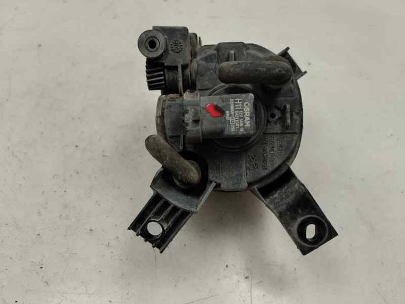 FARO ANTINIEBLA DERECHO AUDI A4 BERLINA 2005 2.0 TDI 6V (140 CV)