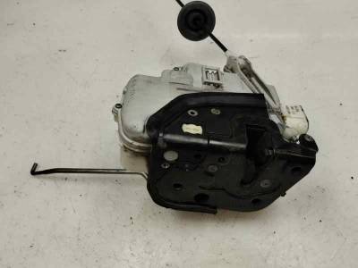 CERRADURA PUERTA DELANTERA IZQUIERDA AUDI A4 BERLINA 2005 2.0 TDI 6V (140 CV)