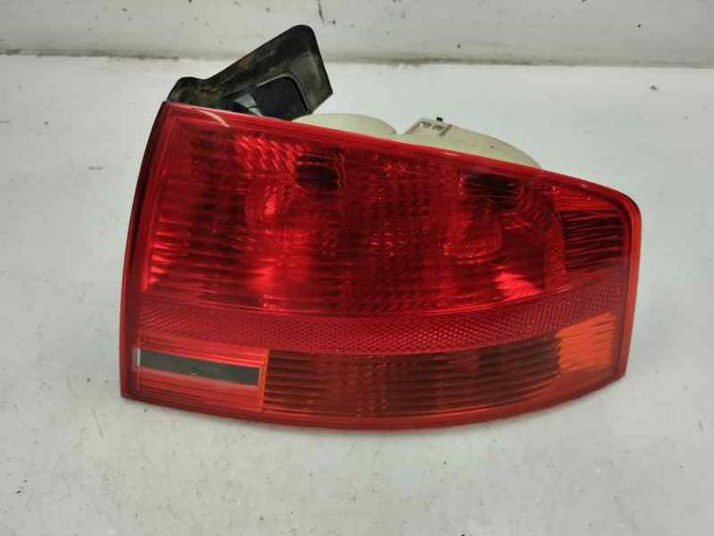 PILOTO TRASERO DERECHO AUDI A4 BERLINA 2005 2.0 TDI 6V (140 CV)