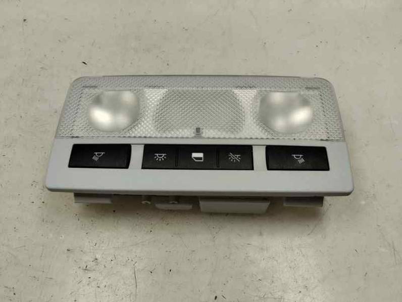 LUZ INTERIOR OPEL CROSSLAND 2022 1.2 GAS MT6 S/S (110 CV)