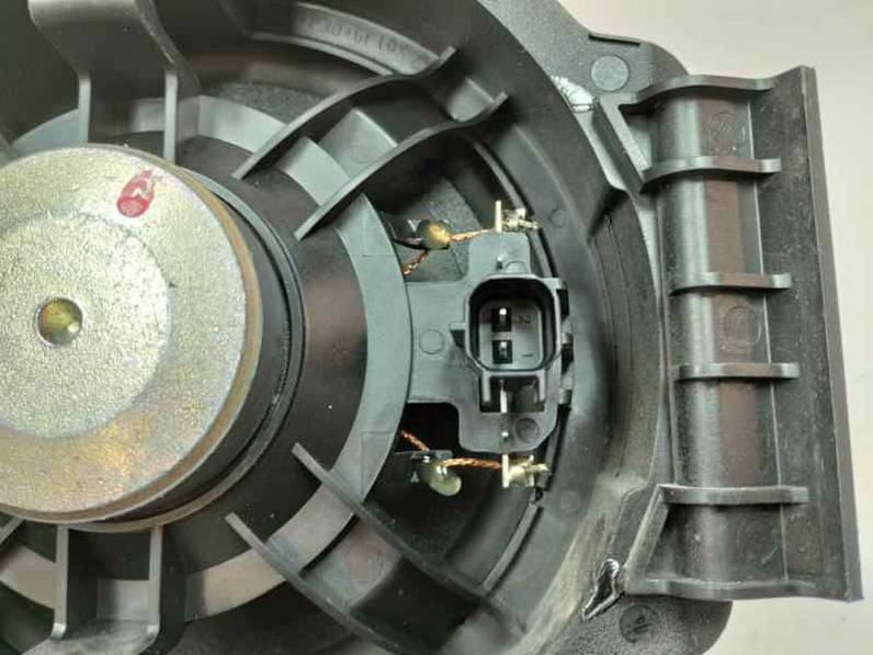 SISTEMA AUDIO RADIO CD OPEL CROSSLAND 2022 1.2 GAS MT6 S/S (110 CV)