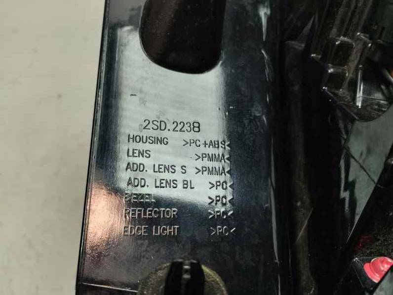 PILOTO TRASERO IZQUIERDO OPEL CROSSLAND 2022 1.2 GAS MT6 S/S (110 CV)