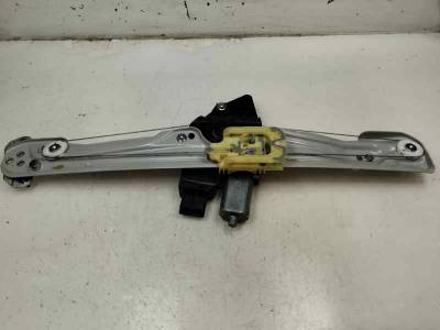 ELEVALUNAS DELANTERO IZQUIERDO OPEL CROSSLAND 2022 1.2 GAS MT6 S/S (110 CV)