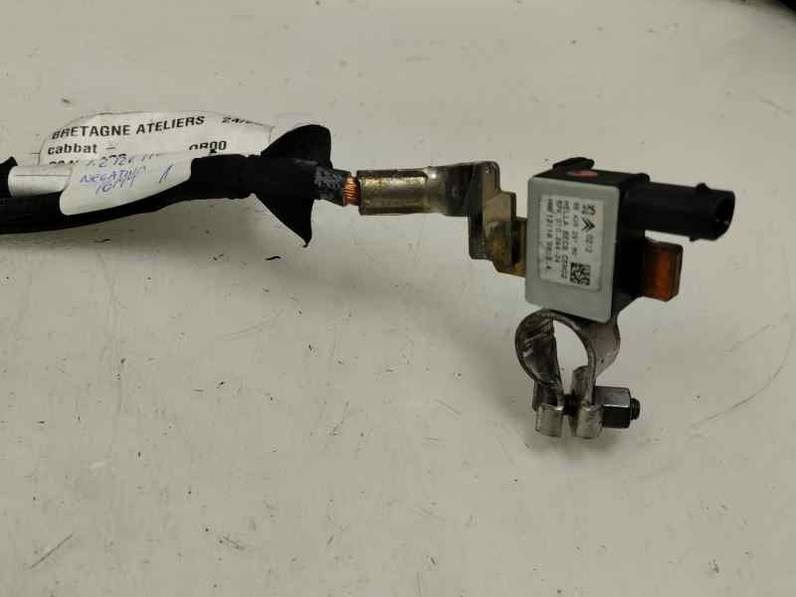 BATERIA OPEL CROSSLAND 2022 1.2 GAS MT6 S/S (110 CV)