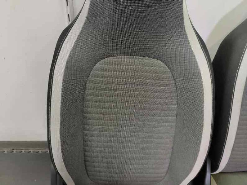 JUEGO ASIENTOS COMPLETO RENAULT TWINGO III 2021 1.0 GASOLINA (65 CV)