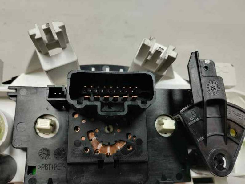 MANDO CALEFACCION AIRE ACONDICIONADO RENAULT TWINGO III 2021 1.0 GASOLINA (65 CV)