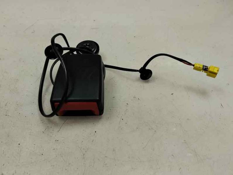 CINTURON SEGURIDAD DELANTERO DERECHO RENAULT TWINGO III 2021 1.0 GASOLINA (65 CV)