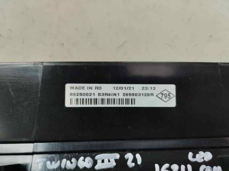 LUZ CENTRAL DE FRENO RENAULT TWINGO III 2021 1.0 GASOLINA (65 CV)