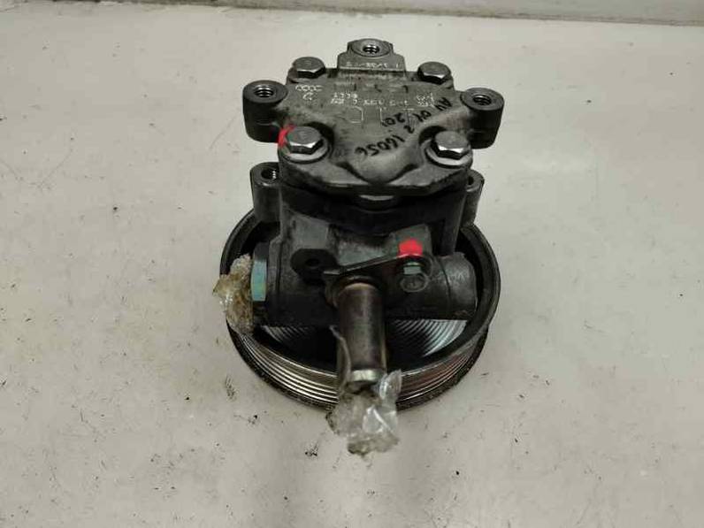 BOMBA DIRECCION AUDI A4 BERLINA 2004 2.0 16V FSI (150 CV)