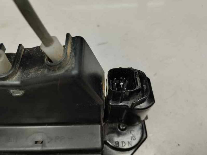 CERRADURA PUERTA TRASERA IZQUIERDA SSANGYONG RODIUS 2006 2.7 TURBODIESEL (163 CV)