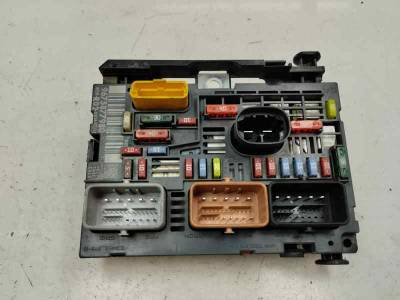 CAJA RELES FUSIBLES CITROEN C5 STATION WAGON 2012 2.0 HDI MILL (140 CV)