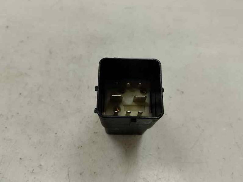 CAJA PRECALENTAMIENTO CITROEN C5 STATION WAGON 2012 2.0 HDI MILL (140 CV)